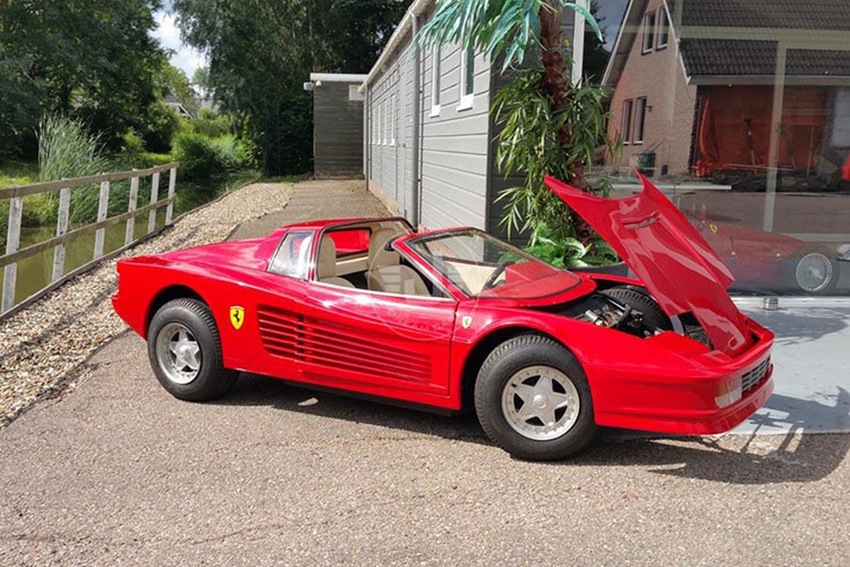 Oto do choi Ferrari Testarossa &quot;thet gia&quot; 2,2 ty dong-Hinh-6